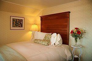 The Jabberwock Bed & Breakfast Bed and breakfast Monterrey